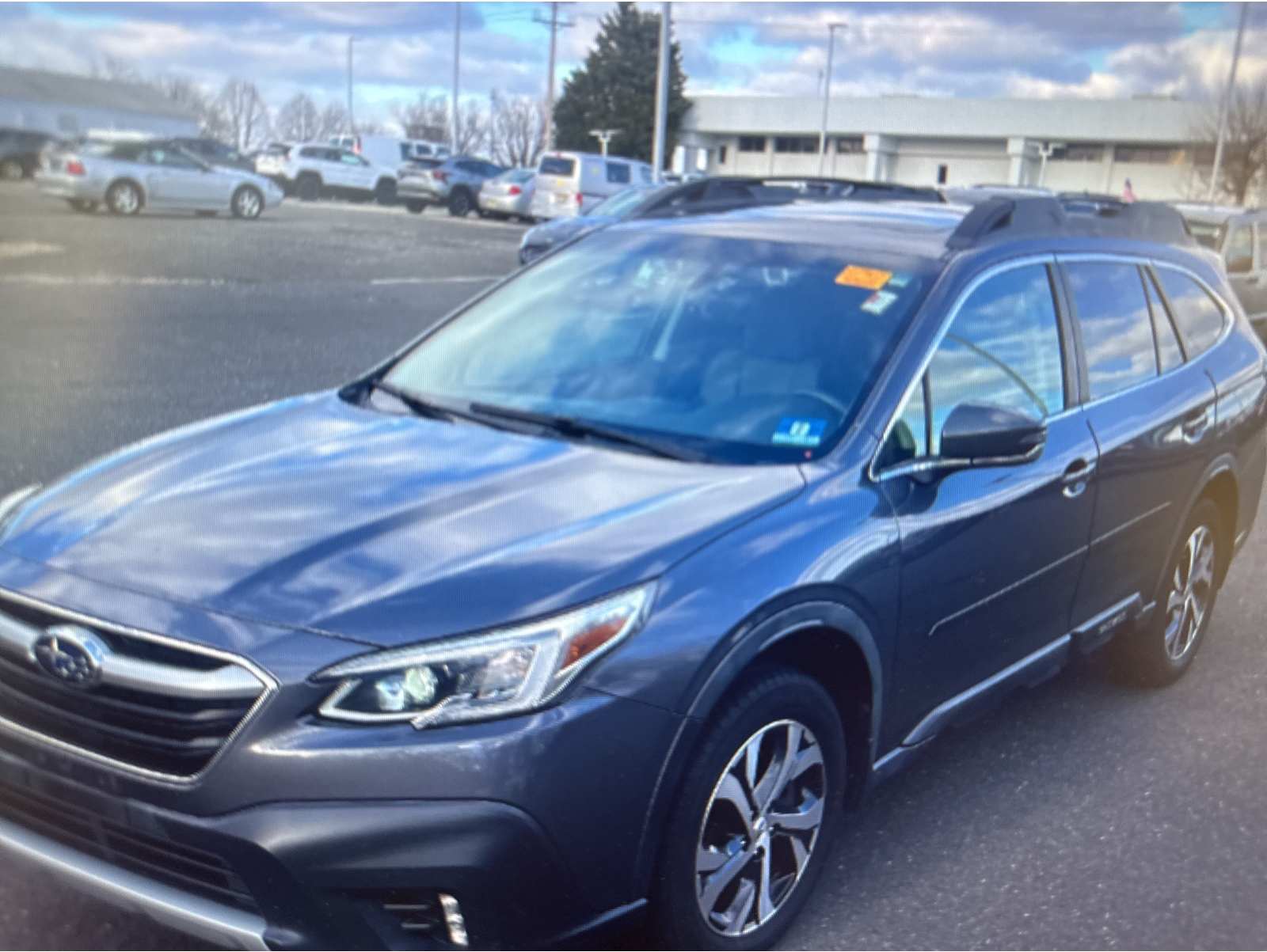 2020 Subaru Outback Limited's photo