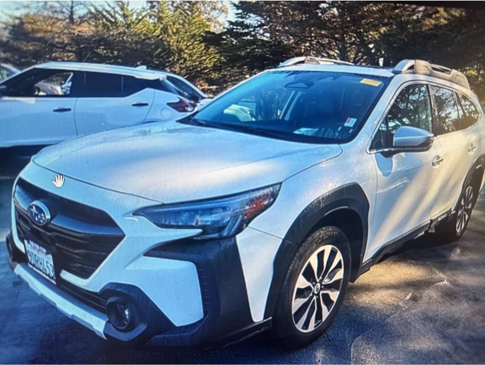 2023 Subaru Outback Touring's photo