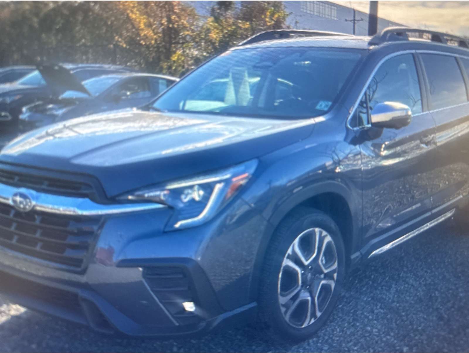 2023 Subaru Ascent Limited's photo