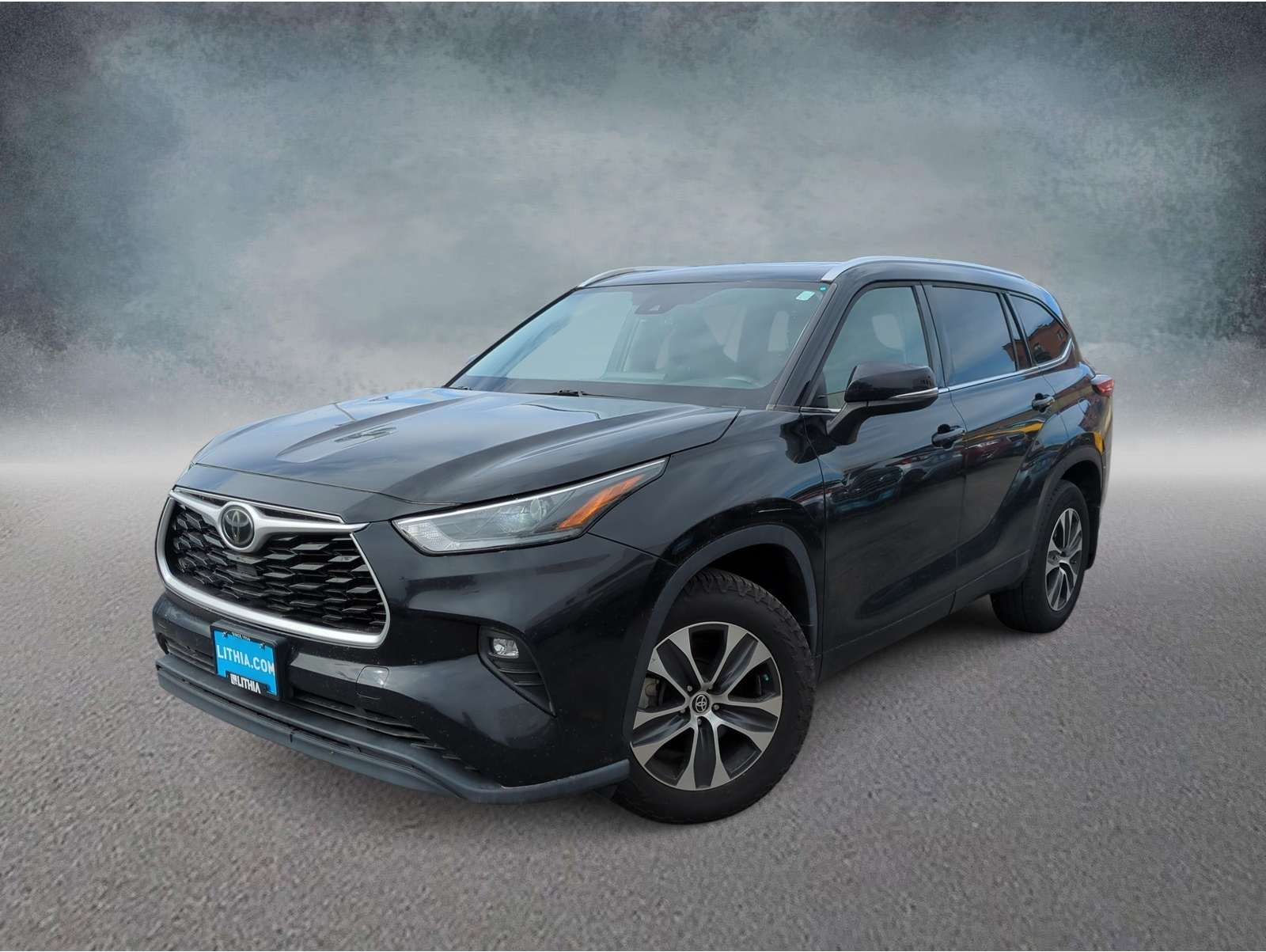 2021 Toyota Highlander XLE's photo