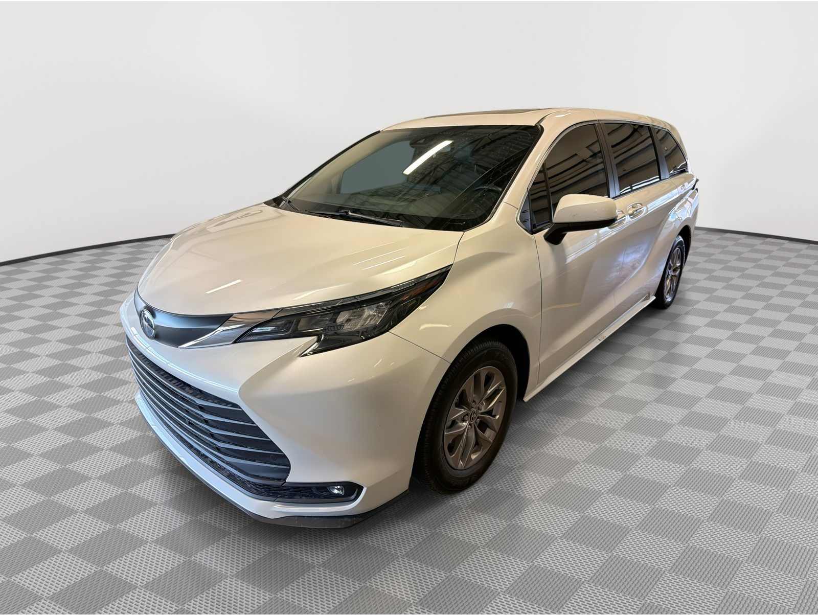 2025 Toyota Sienna