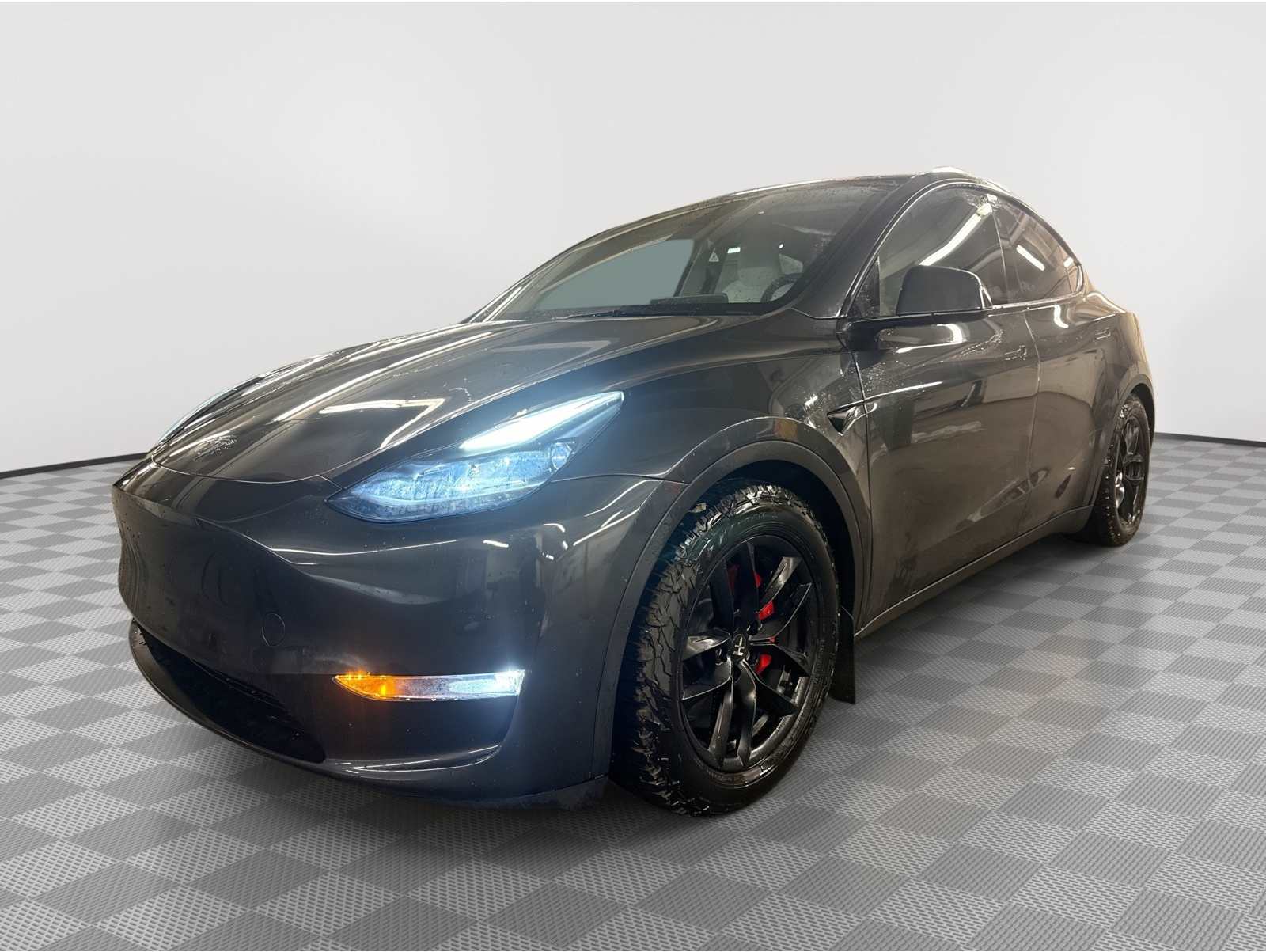 2024 Tesla Model Y Performance