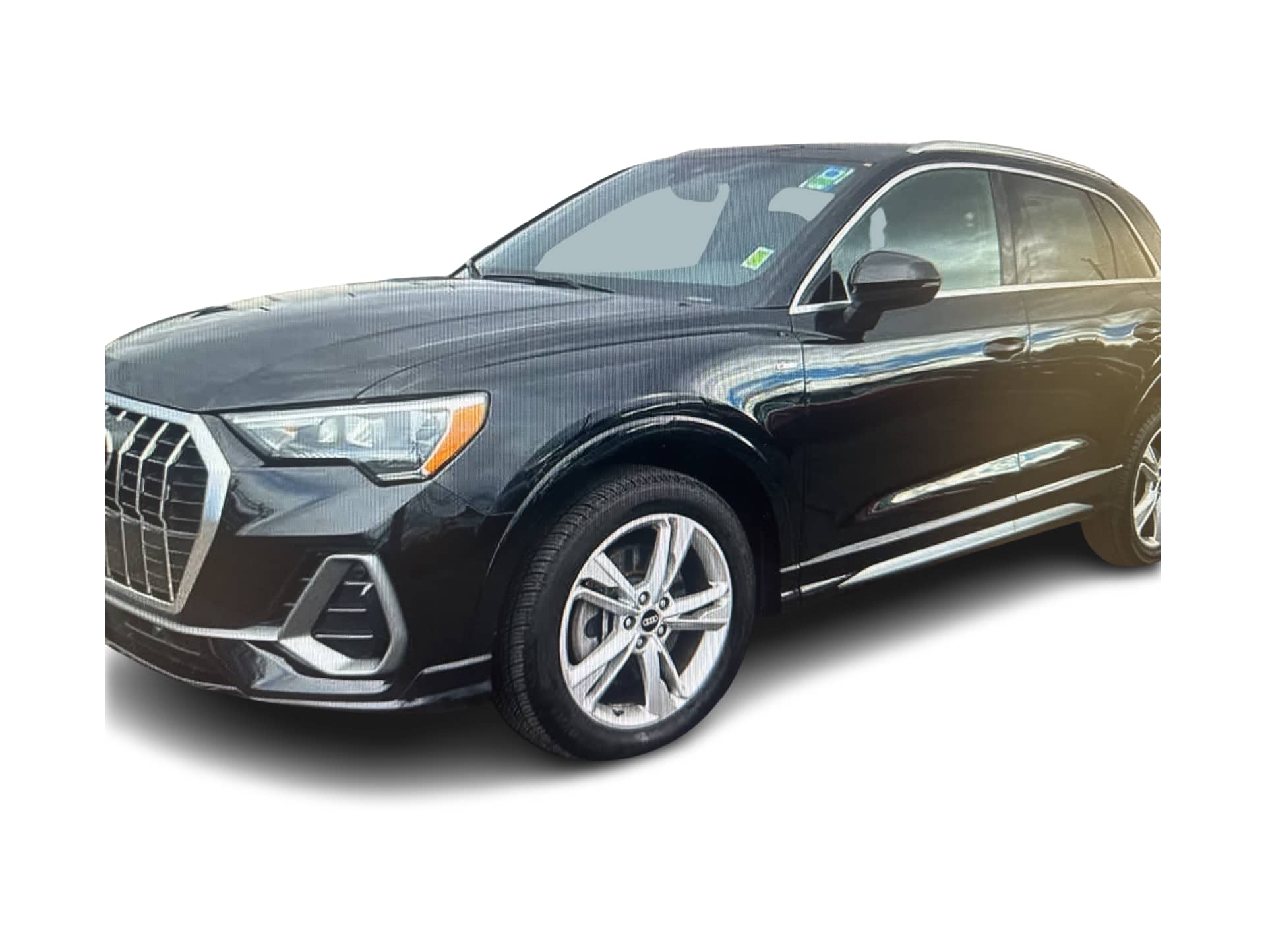 Thumbnail: 2022 Audi Q3 - 1