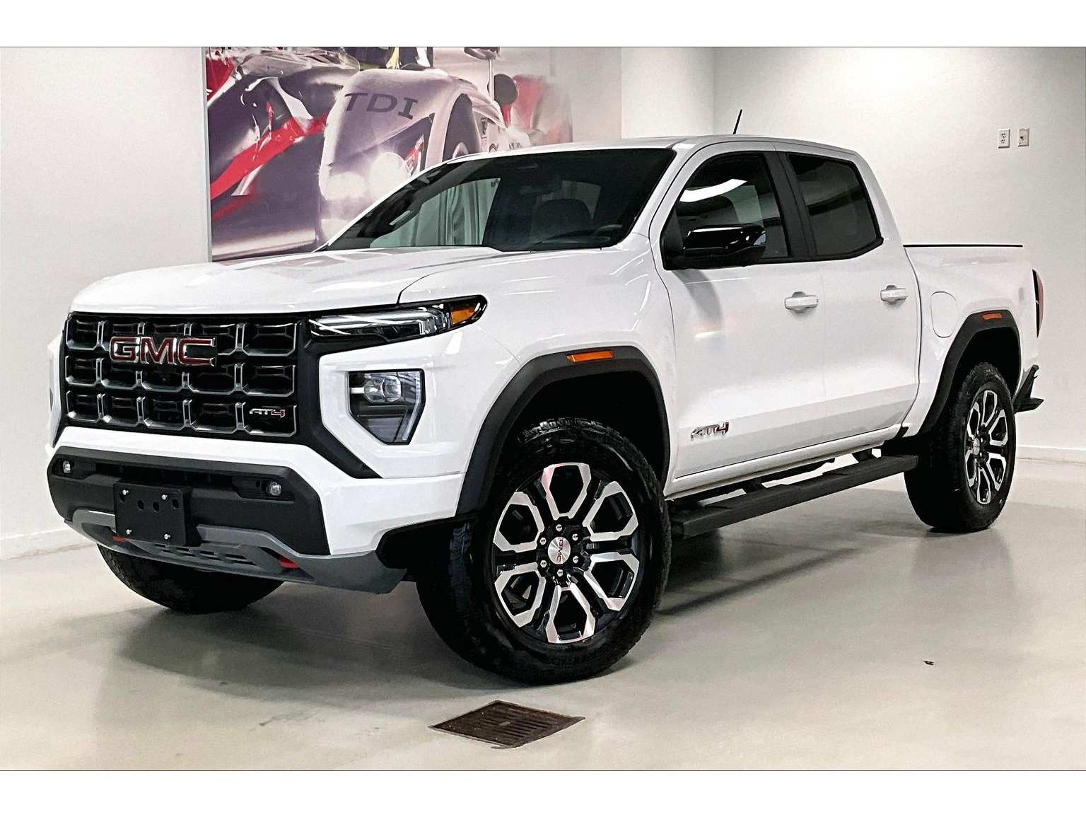 2024 GMC Canyon