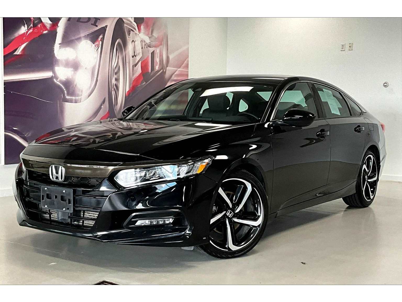 2020 Honda Accord Sport's photo