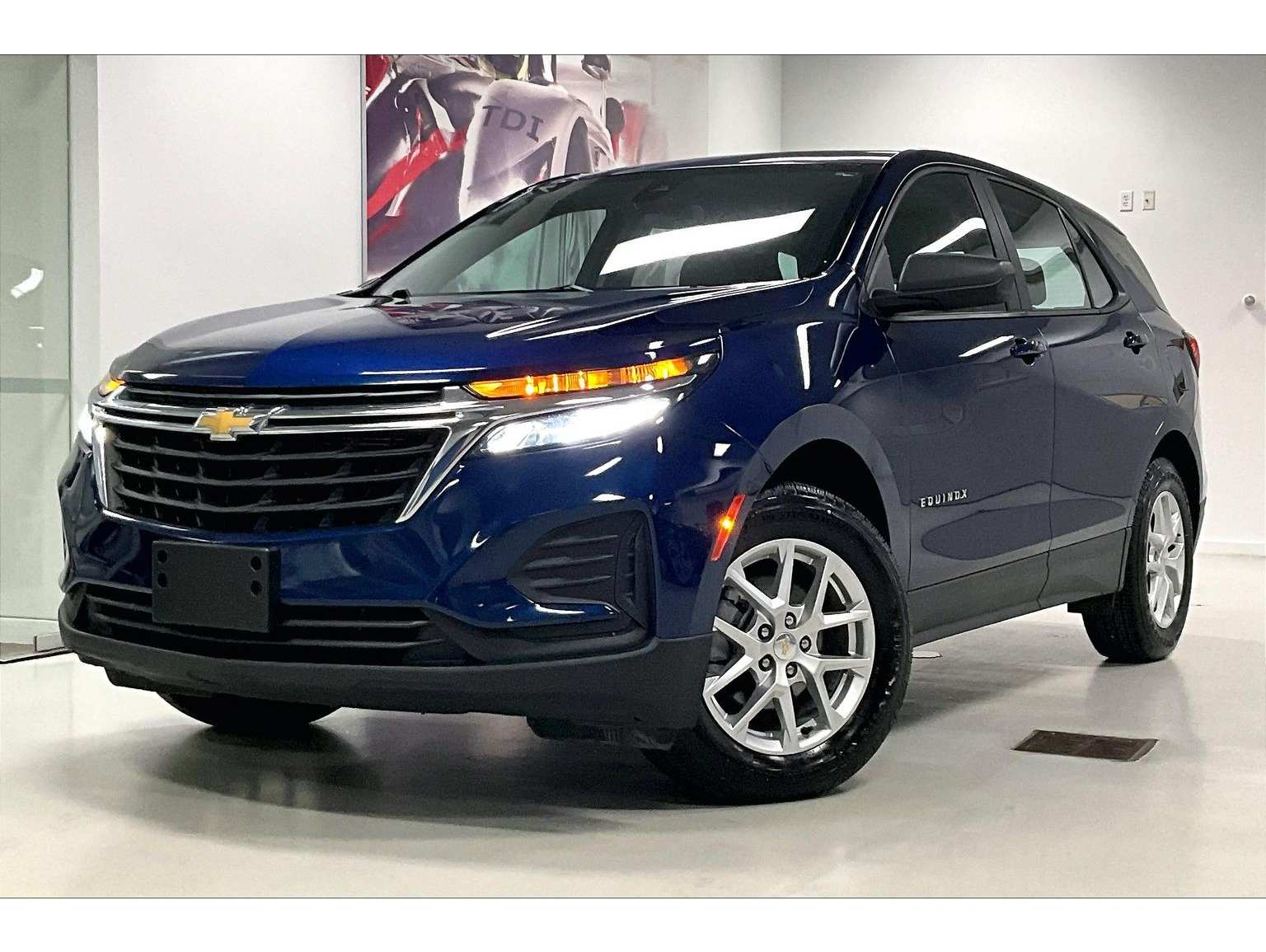 2023 Chevrolet Equinox LS