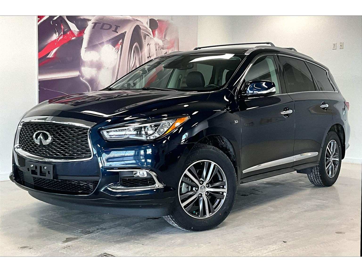 2019 INFINITI QX60 LUXE's photo