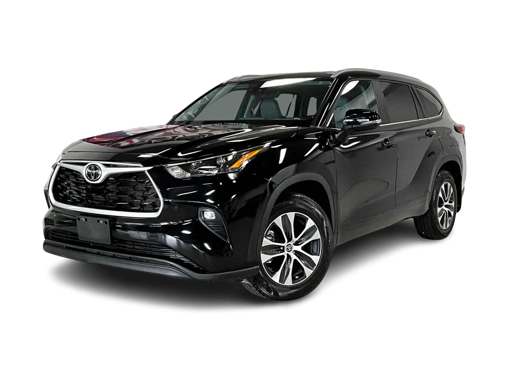 2023 Toyota Highlander XLE -
                  Johnston, IA