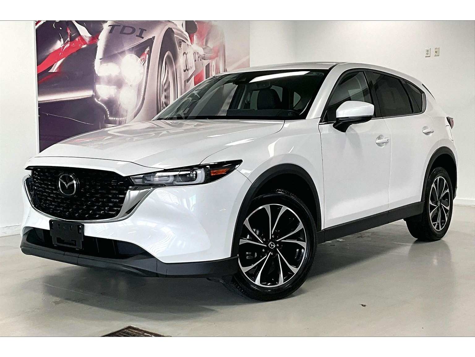 2023 Mazda CX-5 S Premium package's photo