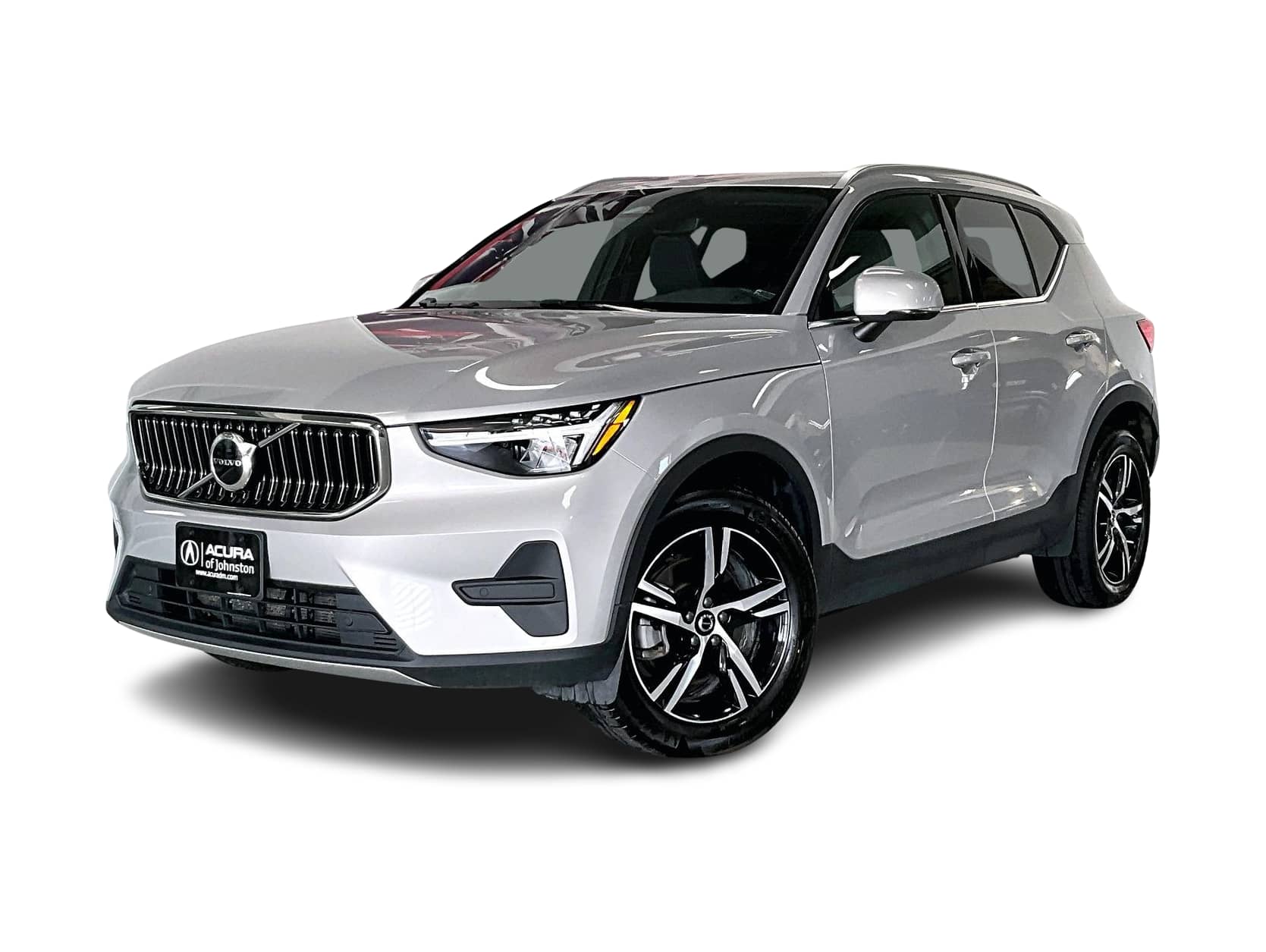 2025 Volvo XC40 B5 Core -
                  Johnston, IA