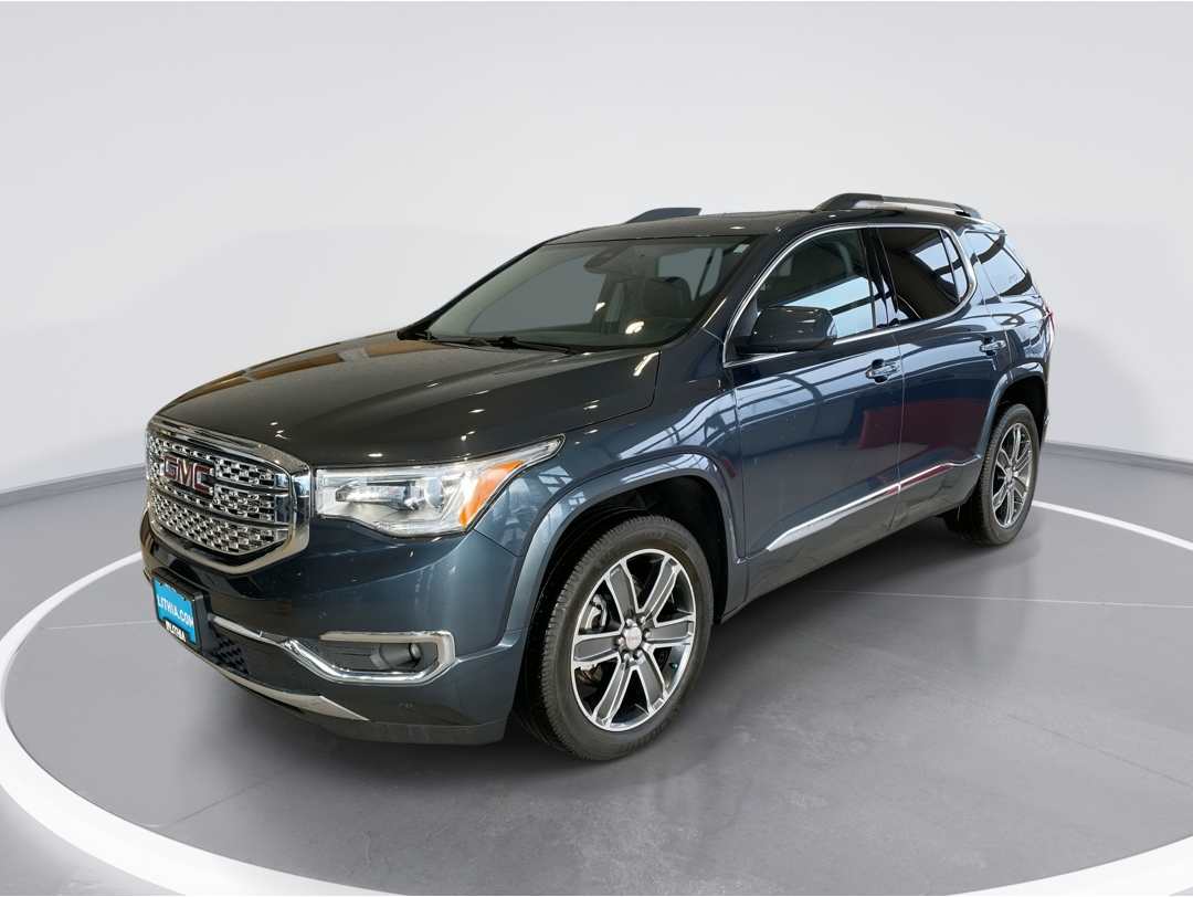 2019 GMC Acadia Denali's photo