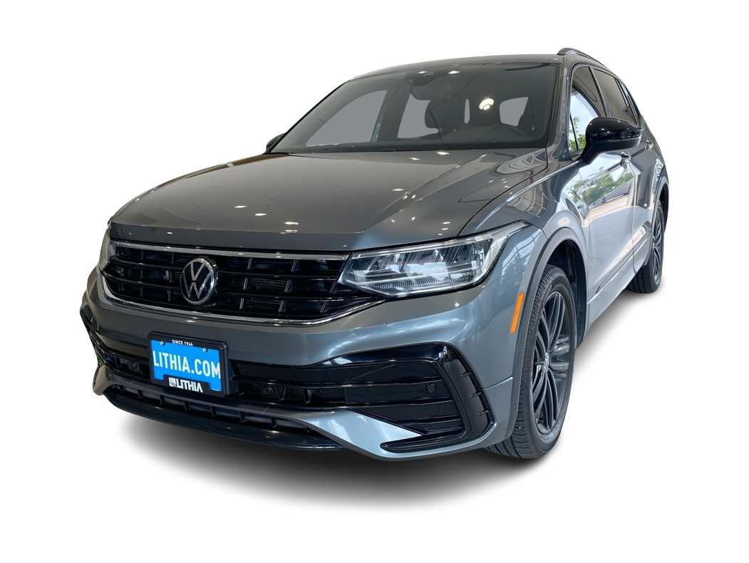 Thumbnail: 2022 Volkswagen Tiguan - 1