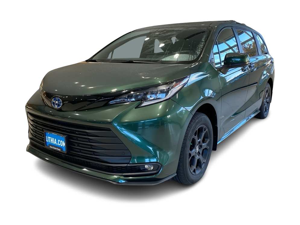 Thumbnail: 2025 Toyota Sienna - 1