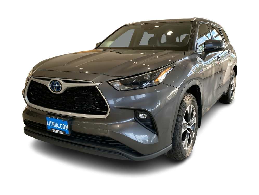 Thumbnail: 2022 Toyota Highlander - 1