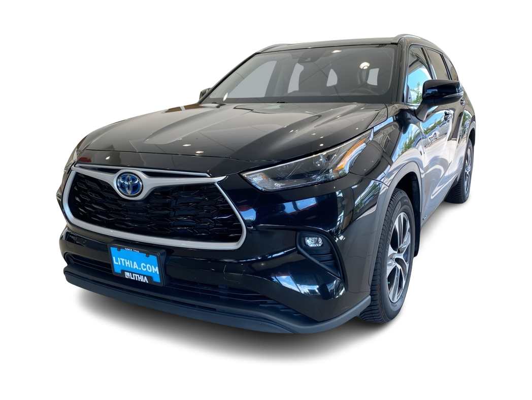 Thumbnail: 2022 Toyota Highlander - 1