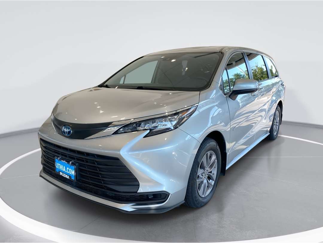 2023 Toyota Sienna