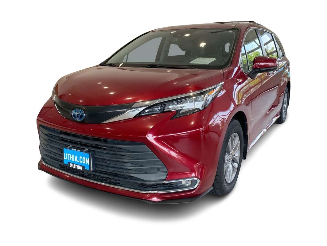 Thumbnail: 2021 Toyota Sienna - 1