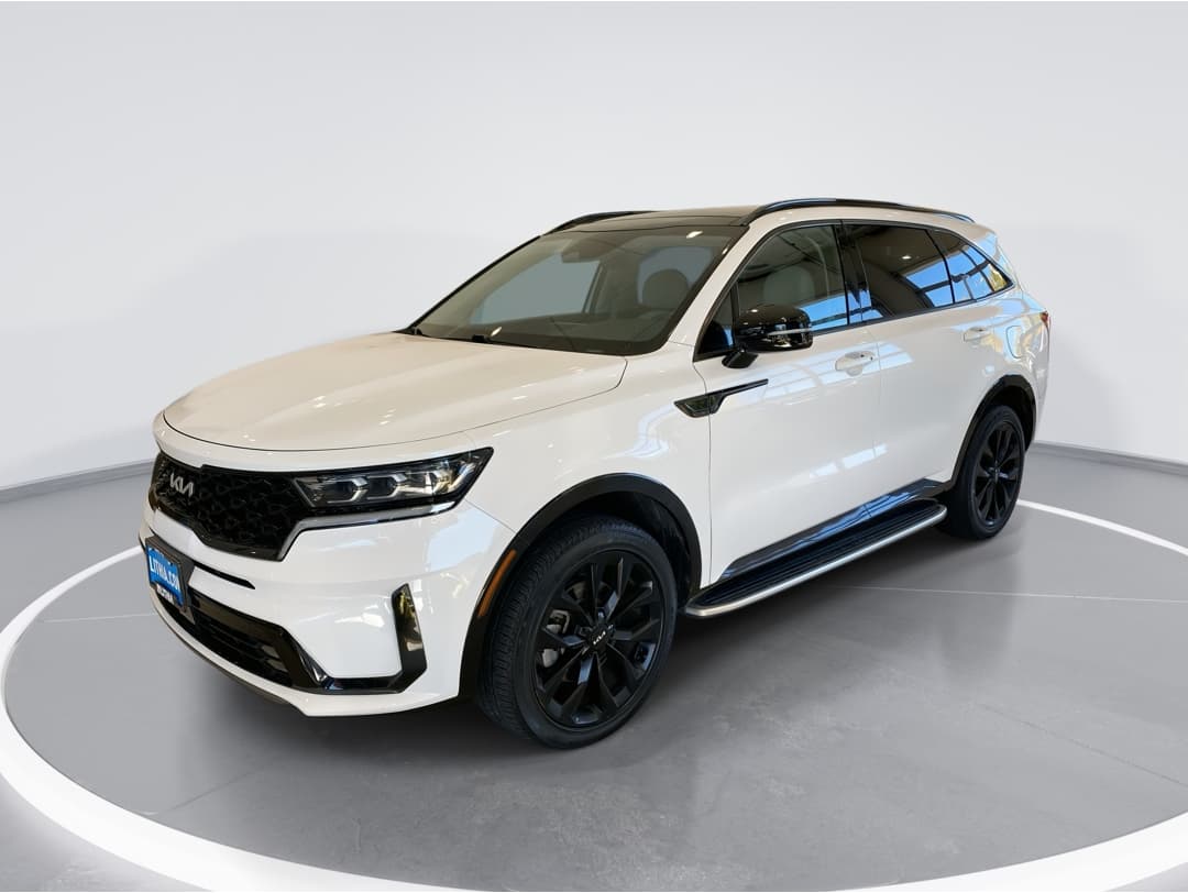 2022 Kia Sorento SX's photo