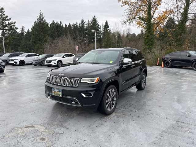 2017 Jeep Grand Cherokee Overland's photo