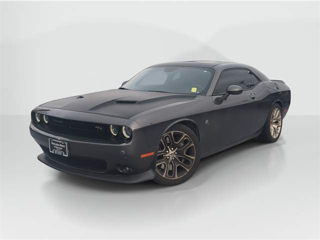 2020 Dodge Challenger R/T's photo