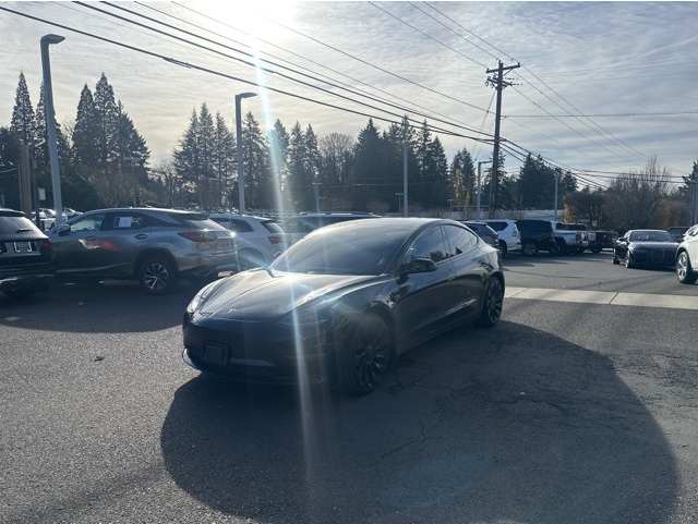 2023 Tesla Model 3 Performance