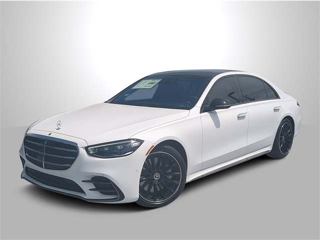 2025 Mercedes-Benz S-Class S 580e's photo