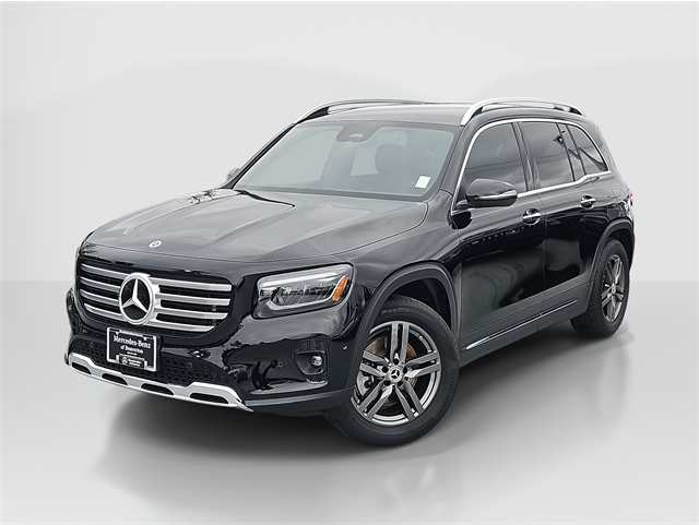 2025 Mercedes-Benz GLB Base's photo