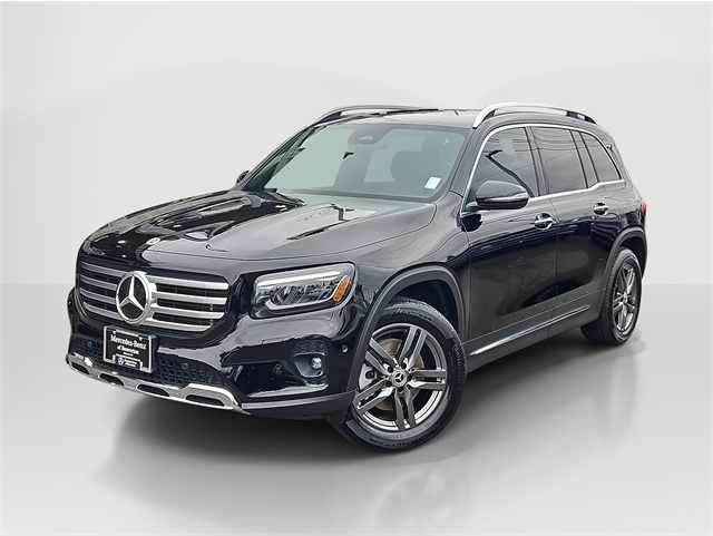 2025 Mercedes-Benz GLB Base's photo