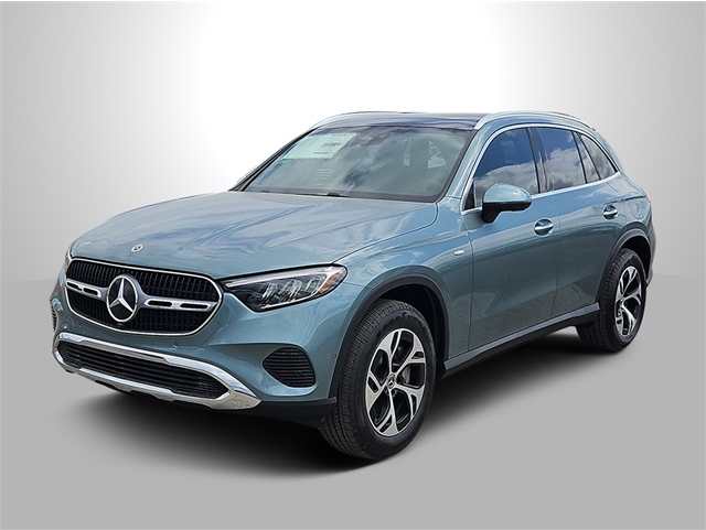 2025 Mercedes-Benz GLC