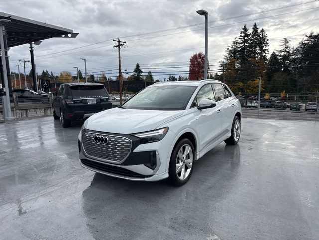 2023 Audi Q4 e-tron Premium Plus