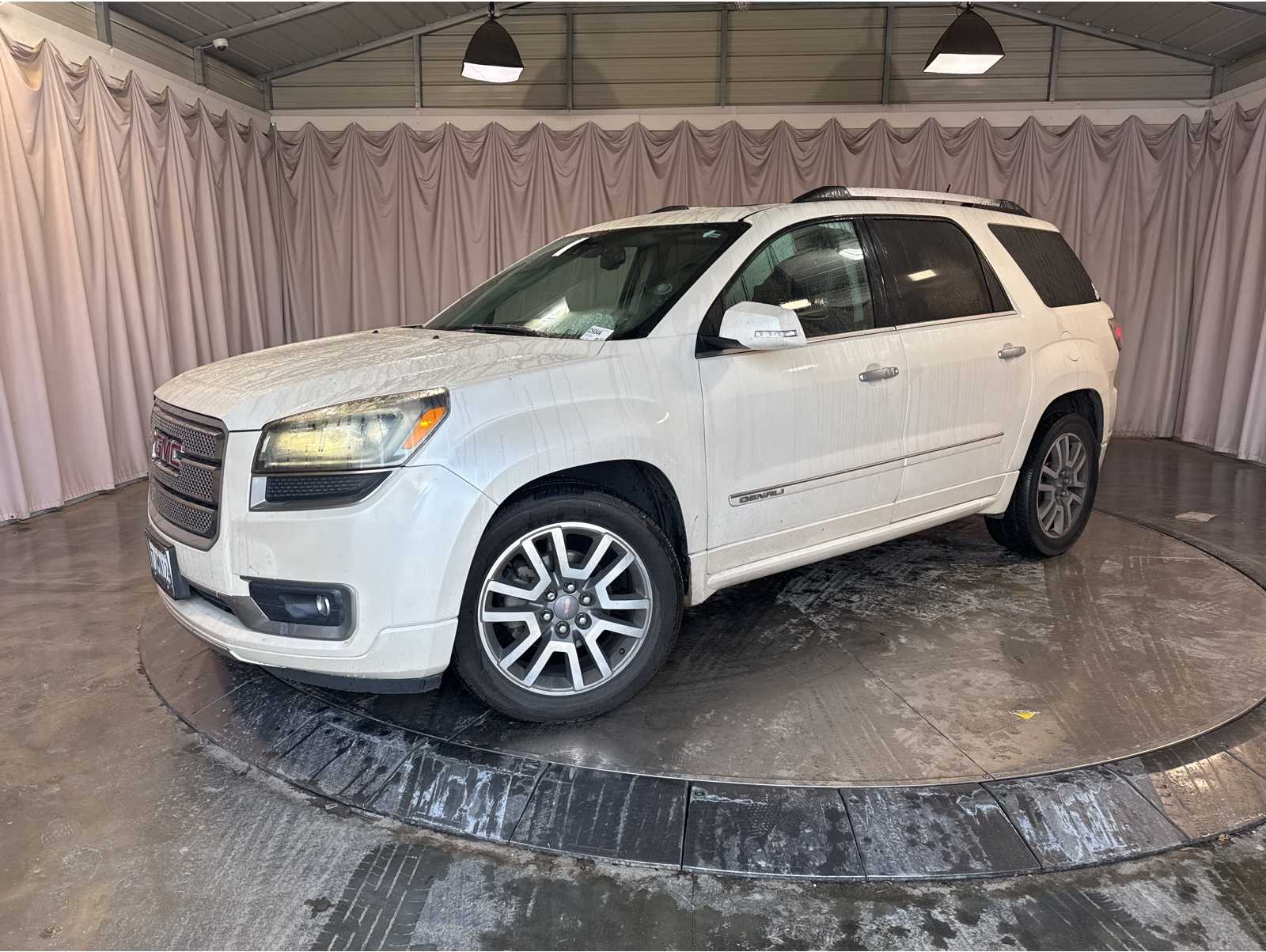 2014 GMC Acadia Denali's photo