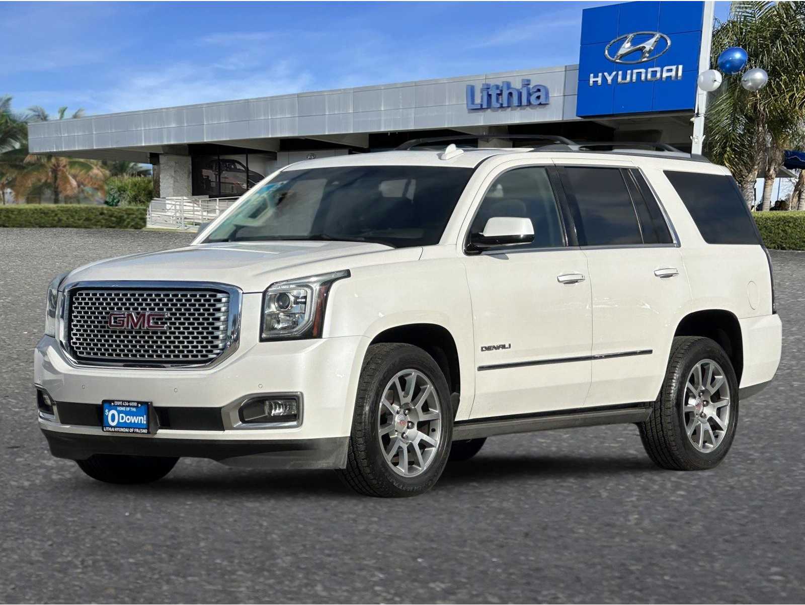 2016 GMC Yukon Denali's photo