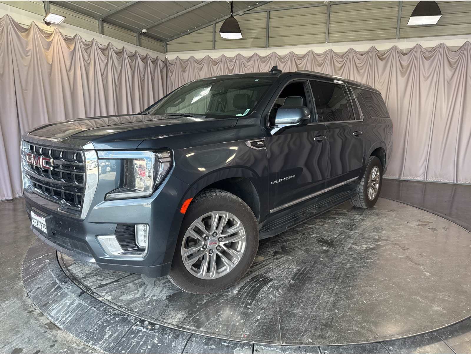 2021 GMC Yukon XL SLT's photo