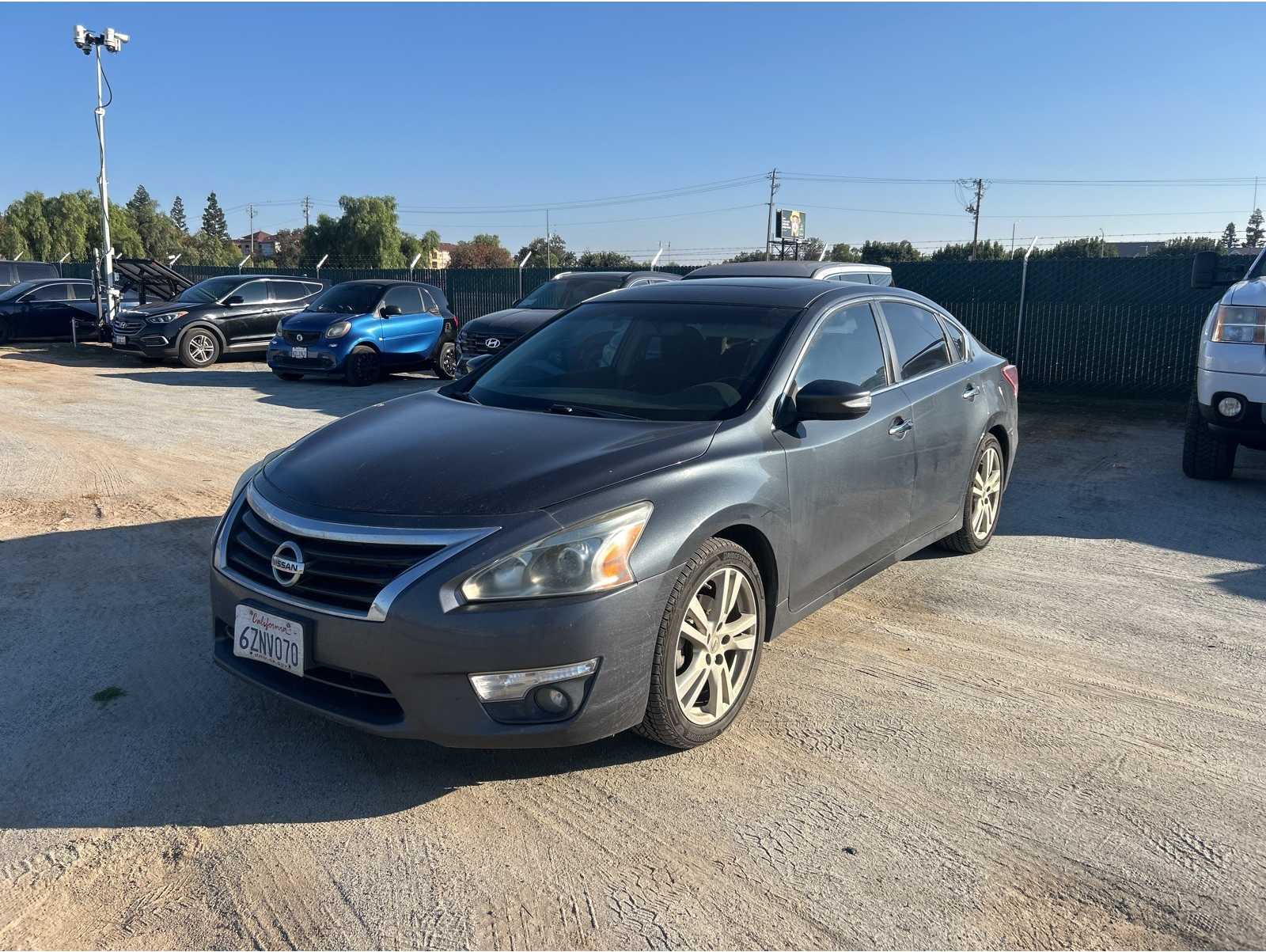 2013 Nissan Altima Sedan SV