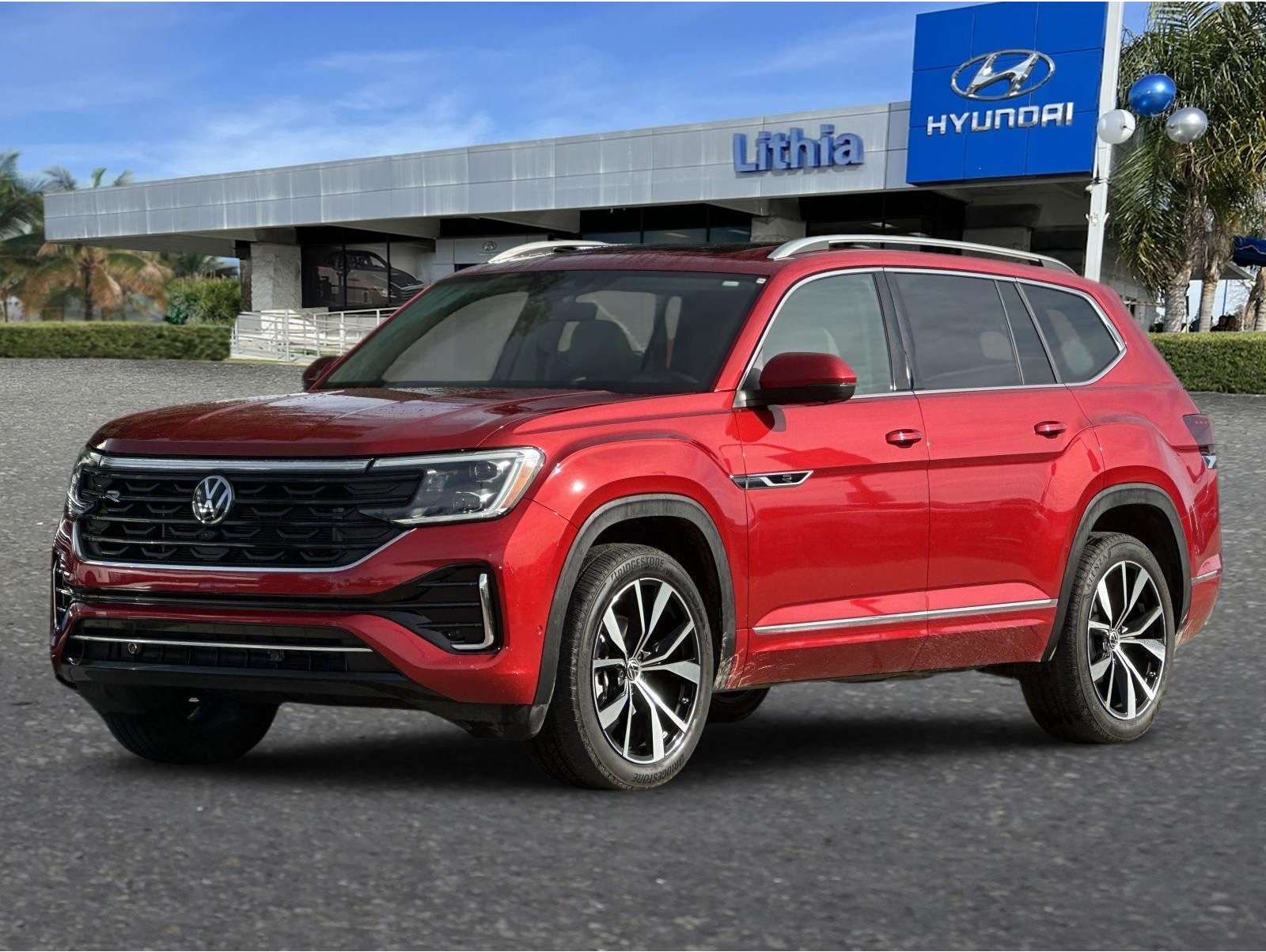 2024 Volkswagen Atlas SEL Premium R-Line's photo