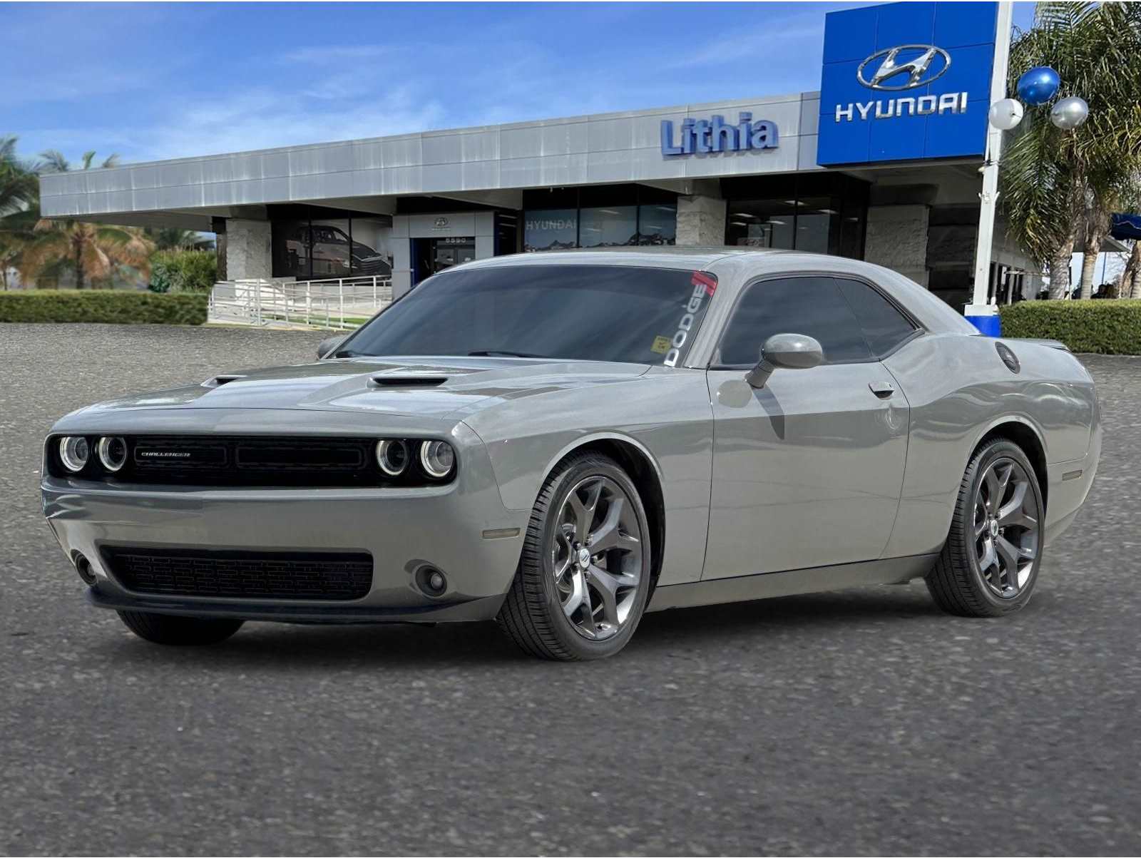 2017 Dodge Challenger SXT Plus