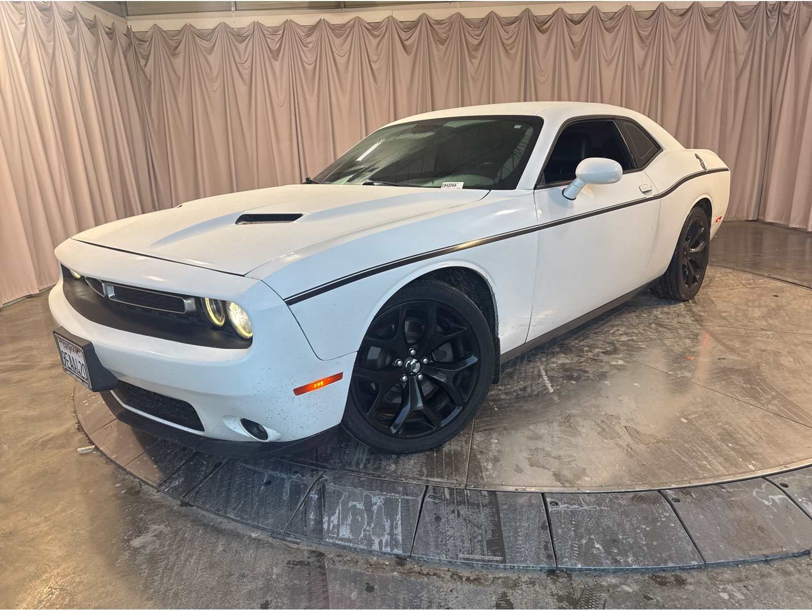 2018 Dodge Challenger SXT Plus's photo