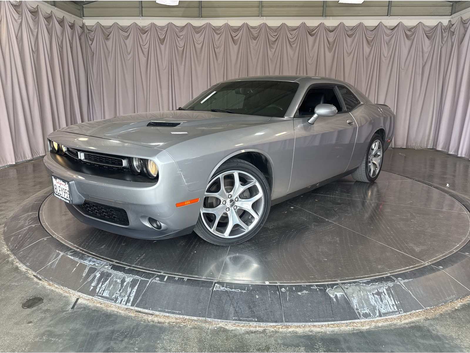 2016 Dodge Challenger SXT