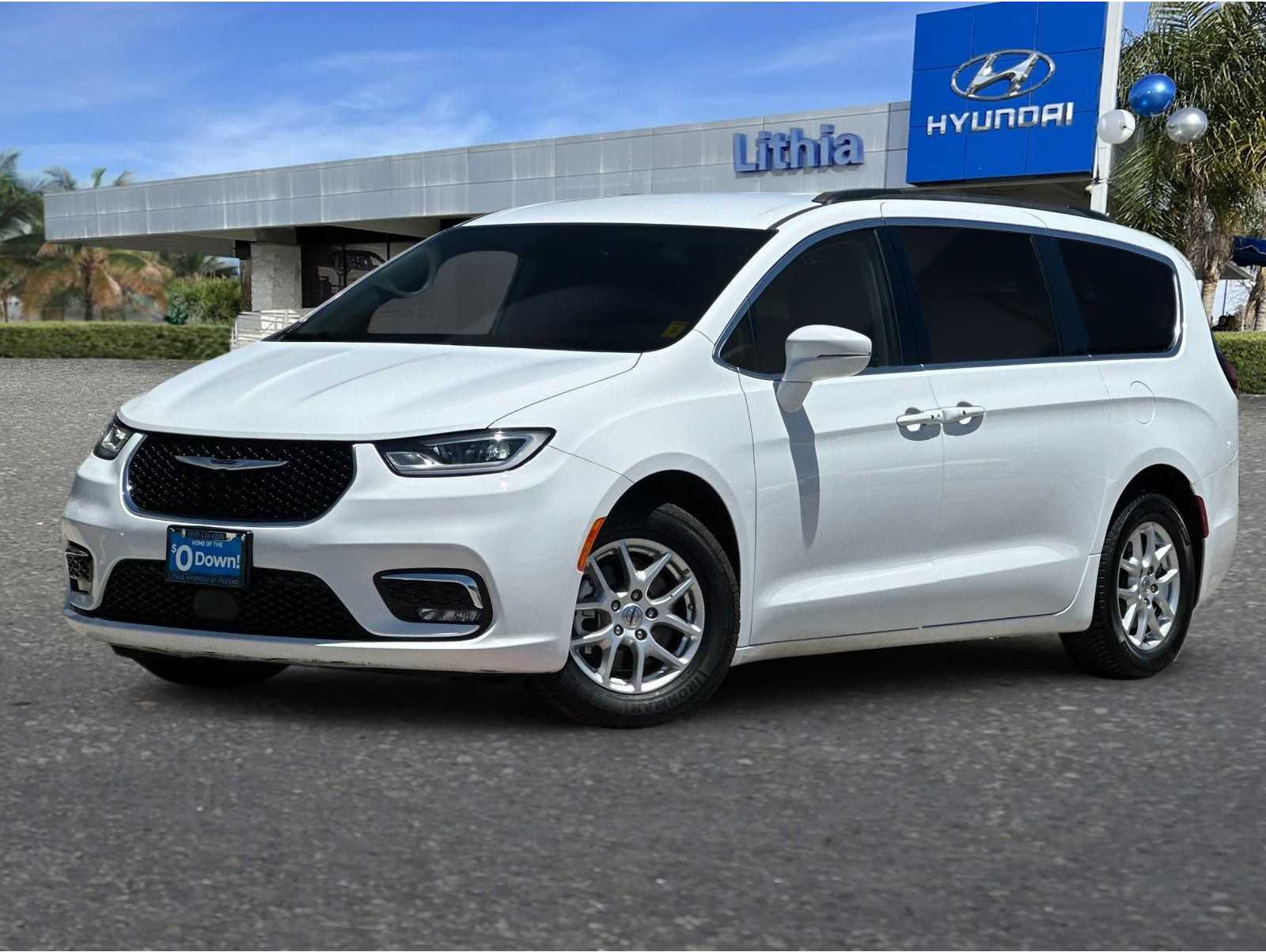 2022 Chrysler Pacifica Touring L