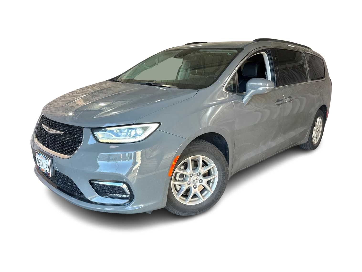 Thumbnail: 2022 Chrysler Pacifica - 1