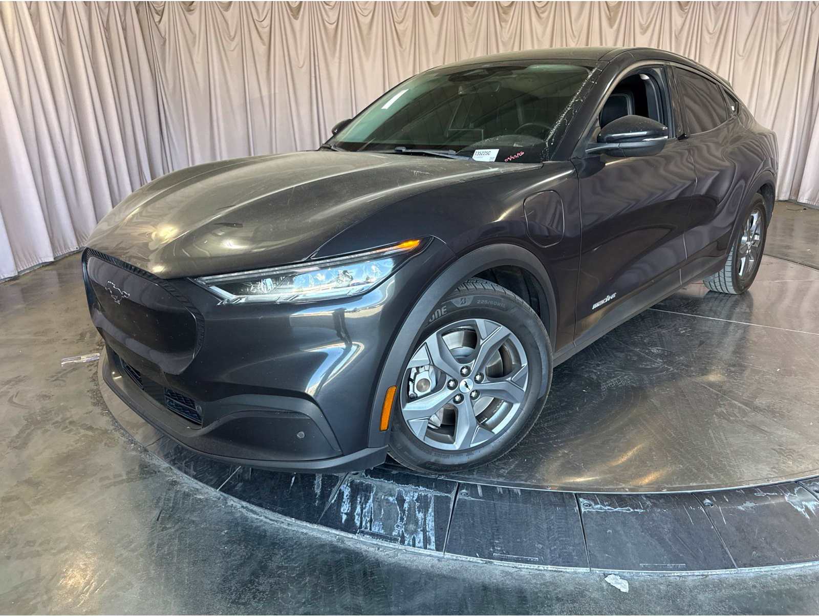 2022 Ford Mustang Mach-E