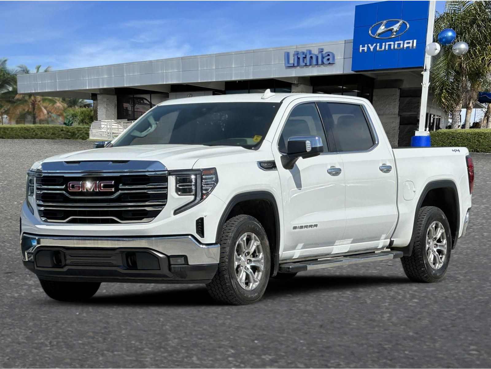 2023 GMC Sierra 1500 SLT