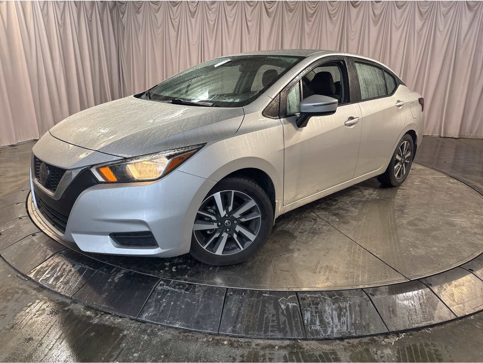 2021 Nissan Versa Sedan SV