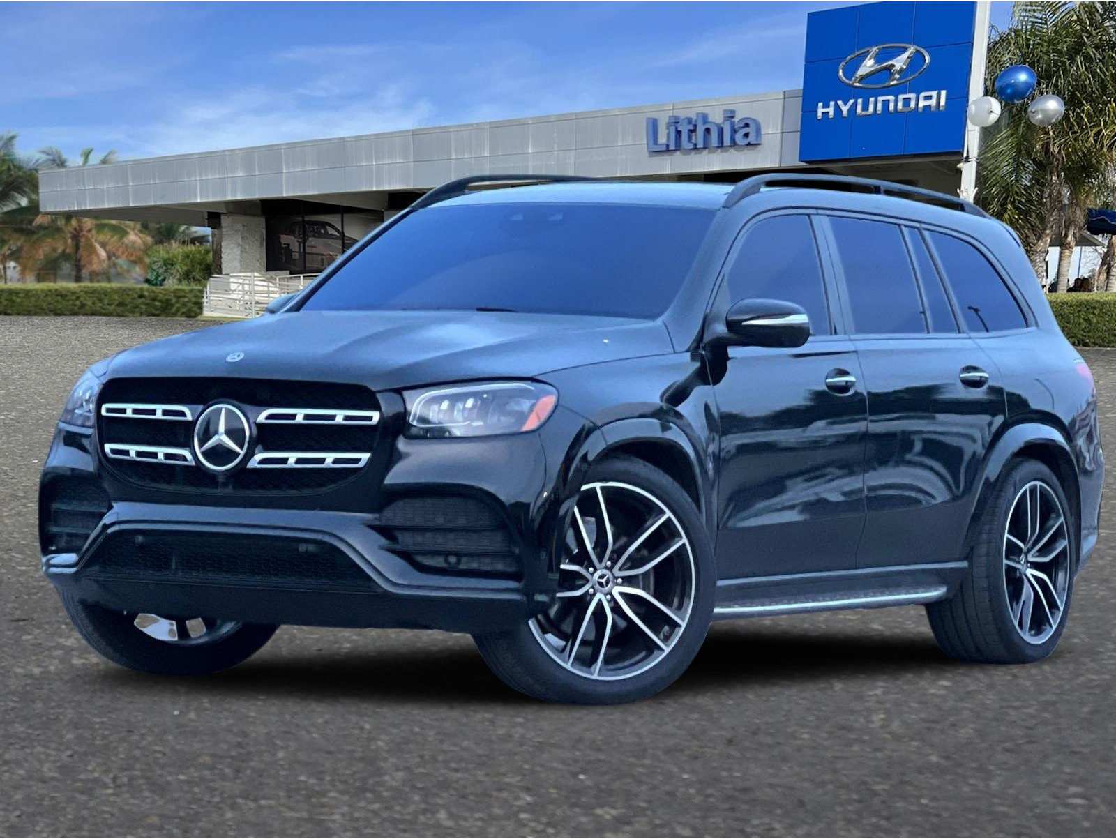 2022 Mercedes-Benz GLS GLS450's photo