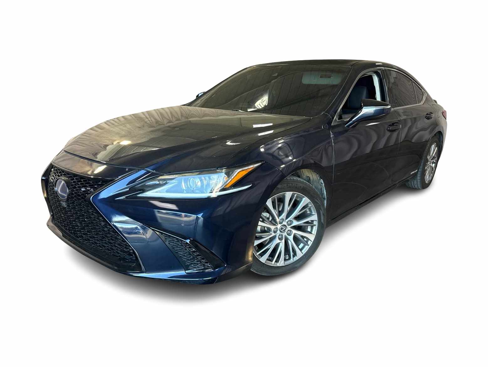Thumbnail: 2020 Lexus ES - 1
