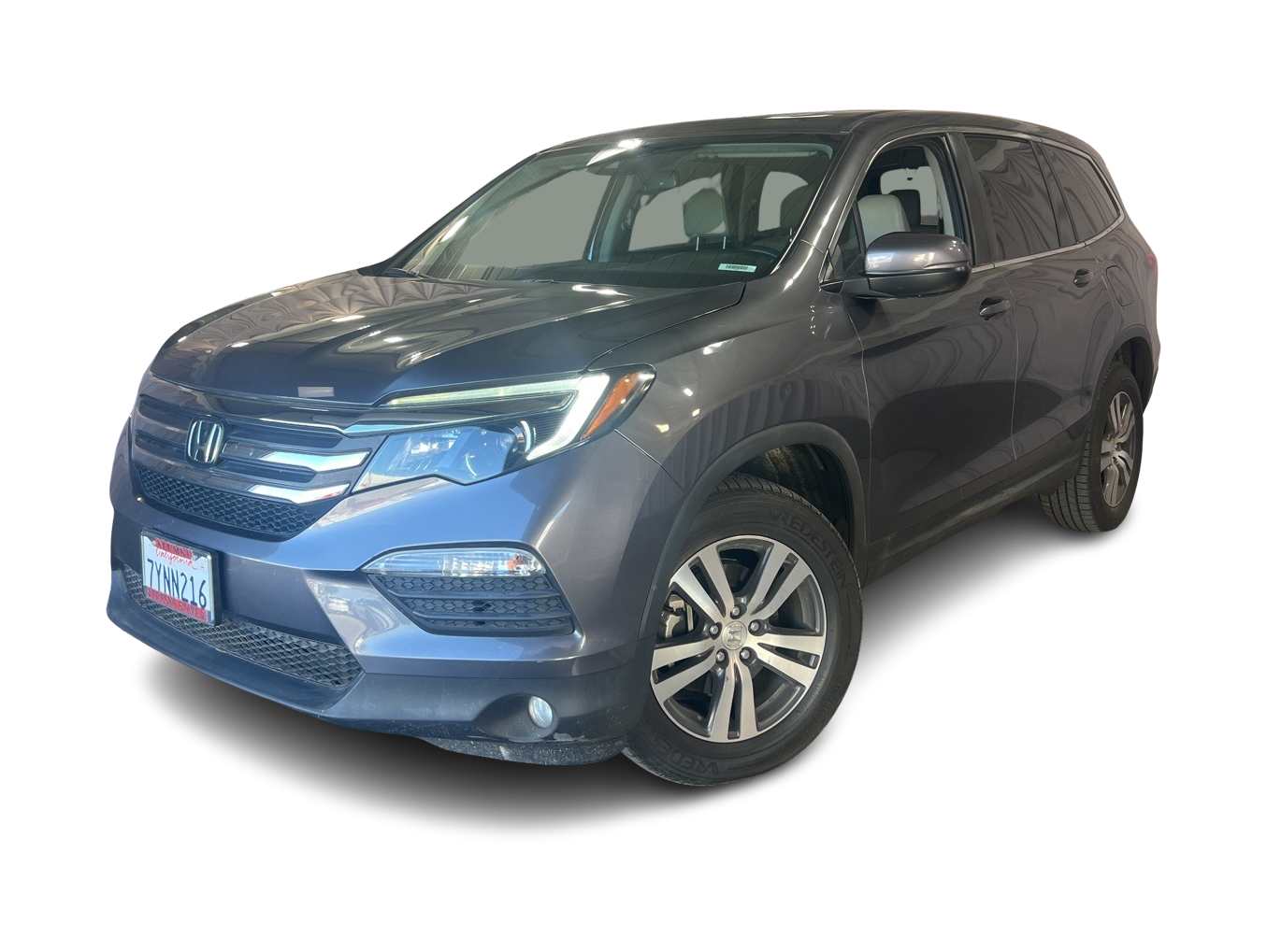 Thumbnail: 2017 Honda Pilot - 1