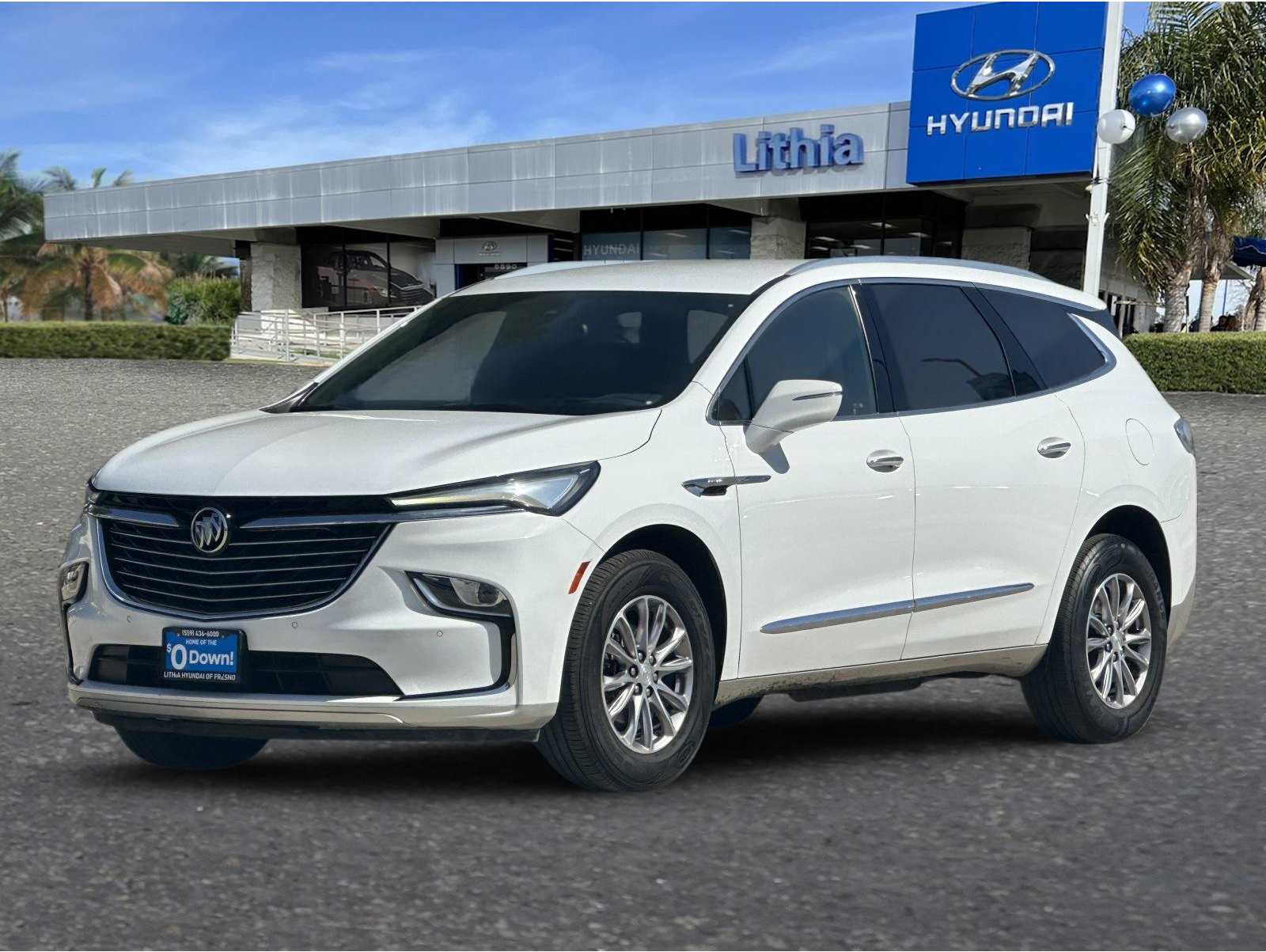 2022 Buick Enclave Essence's photo