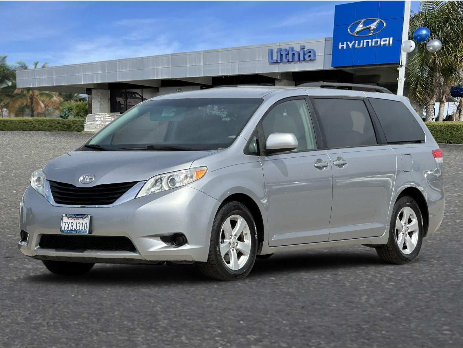 2012 Toyota Sienna LE