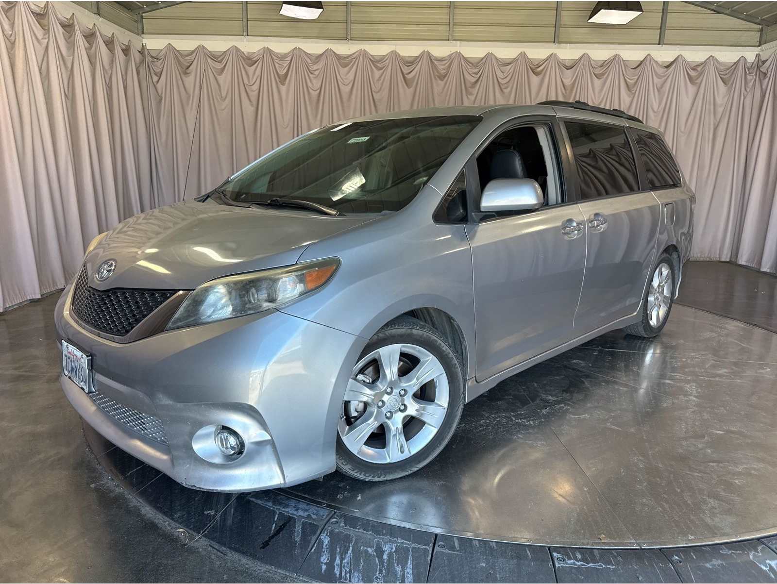 2014 Toyota Sienna SE