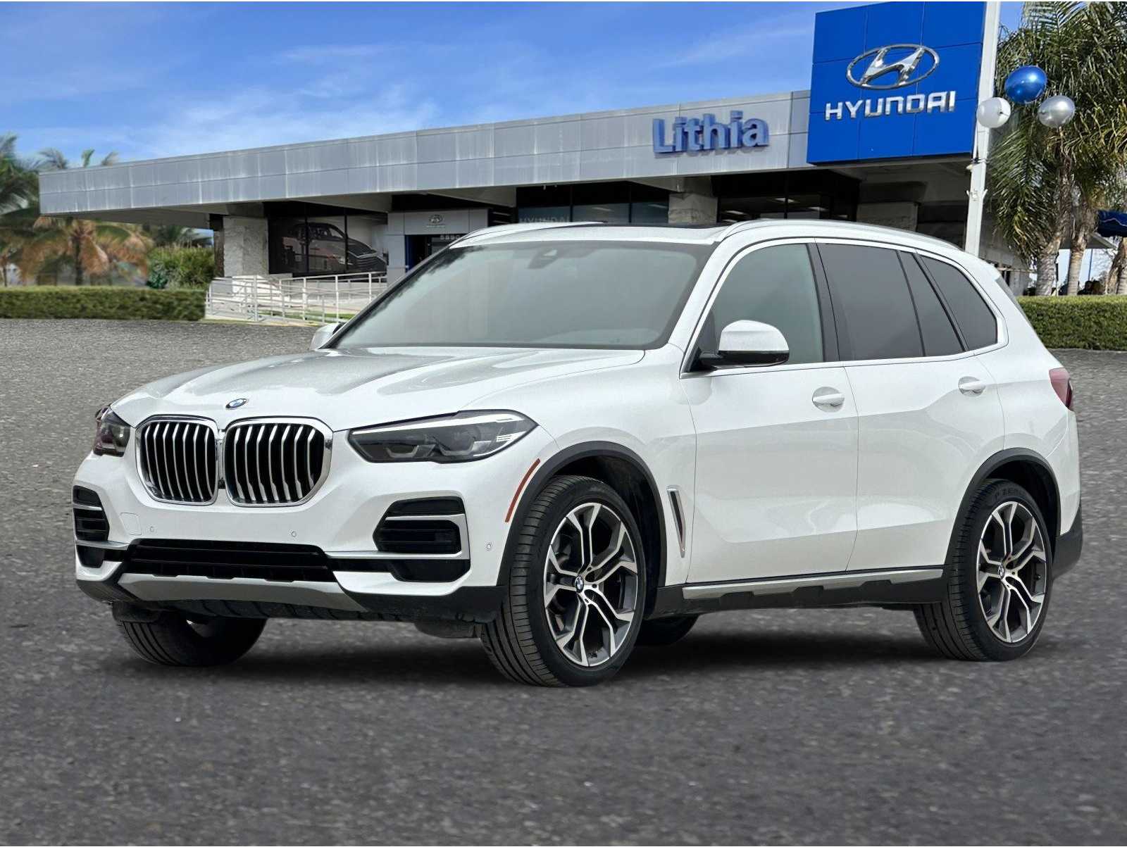 2023 BMW X5 40i's photo